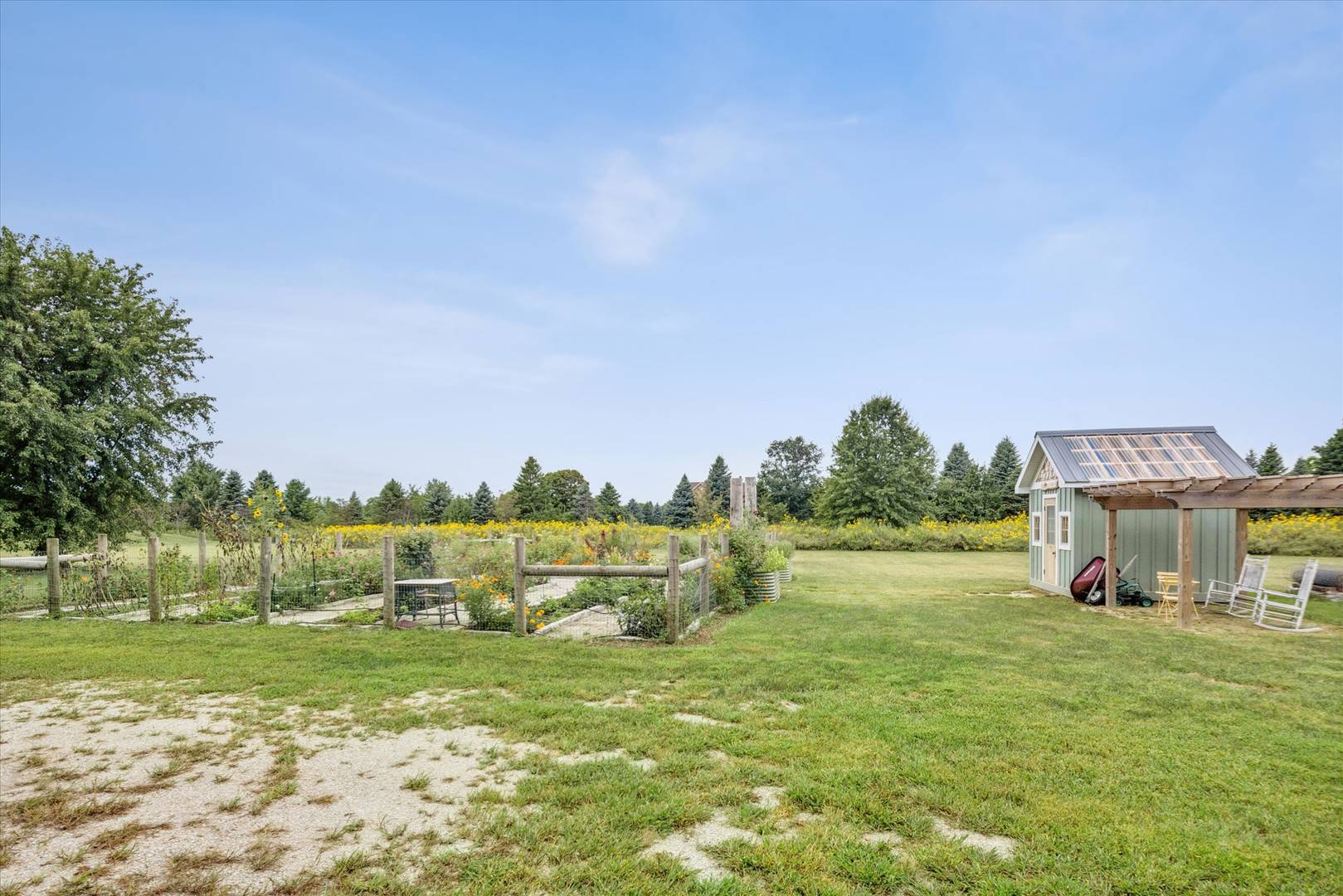 0000 Johnson RD, Oswego, IL 60543