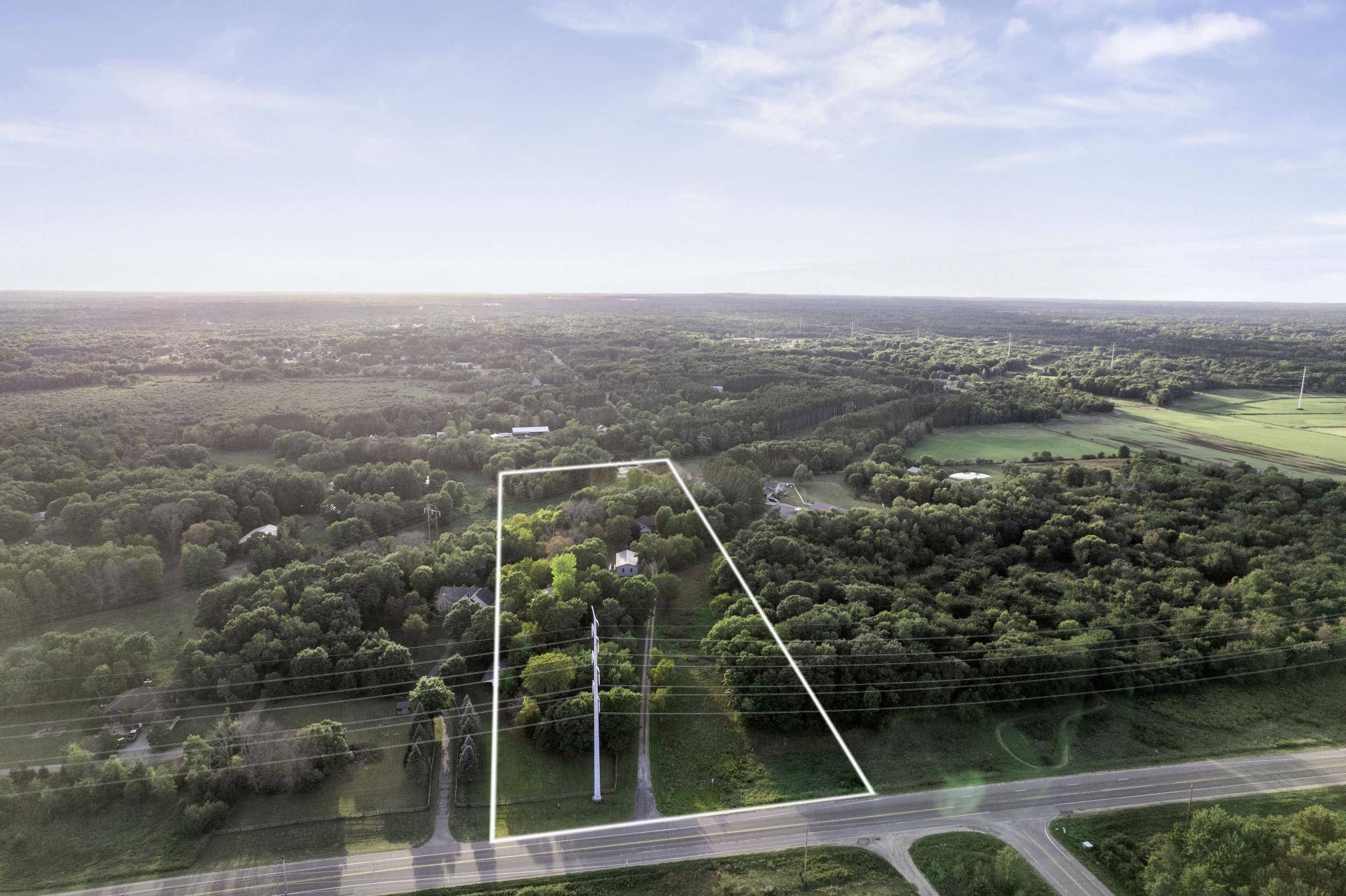 16682 Hanson BLVD NW, Andover, MN 55304