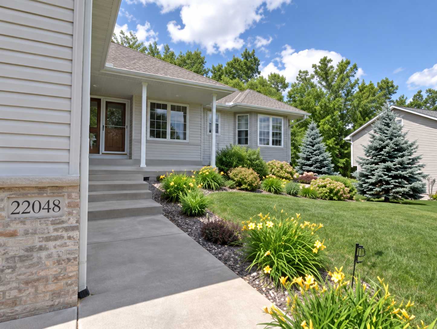 22048 Elston AVE, Forest Lake, MN 55025