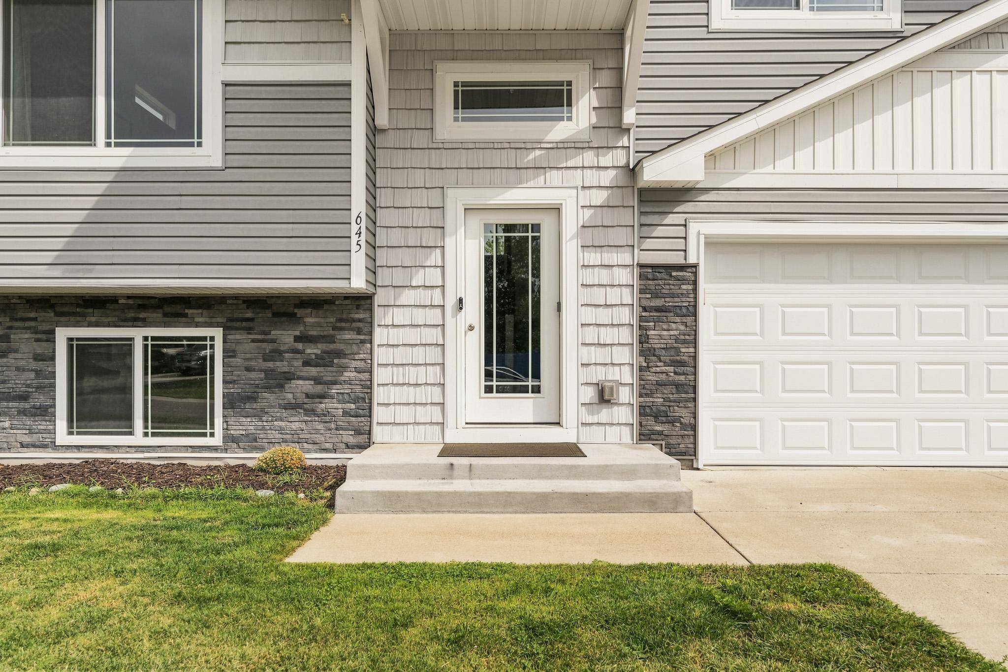 645 Highview LOOP SE, Pine City, MN 55063