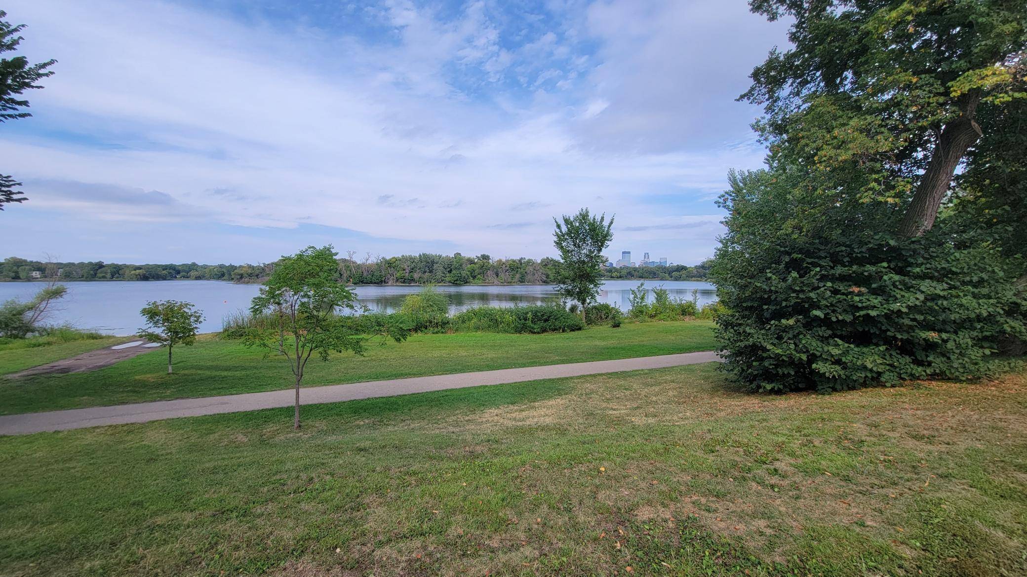 3151 Dean CT #B404, Minneapolis, MN 55416