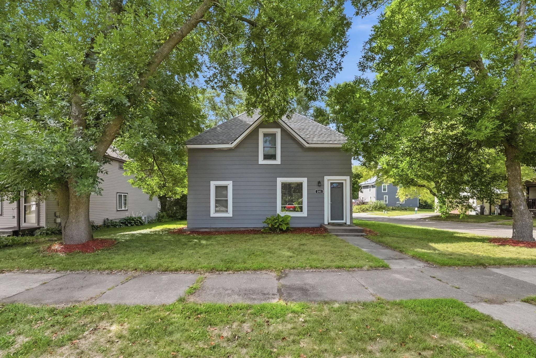 201 Cottage Grove AVE, Foley, MN 56329