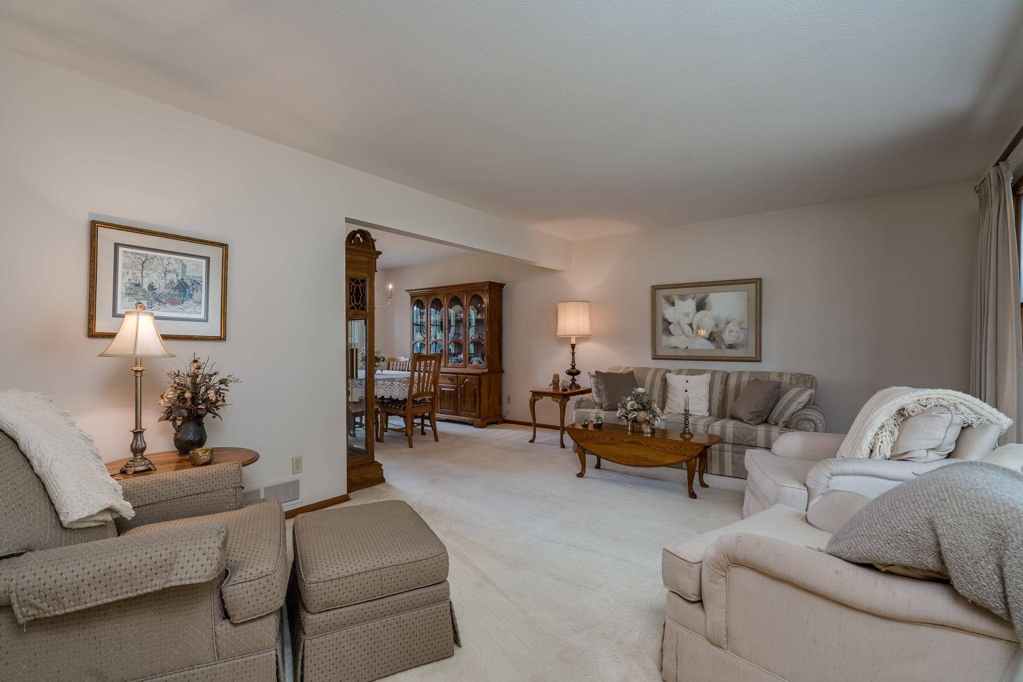 137 Marabou DR, Mankato, MN 56001