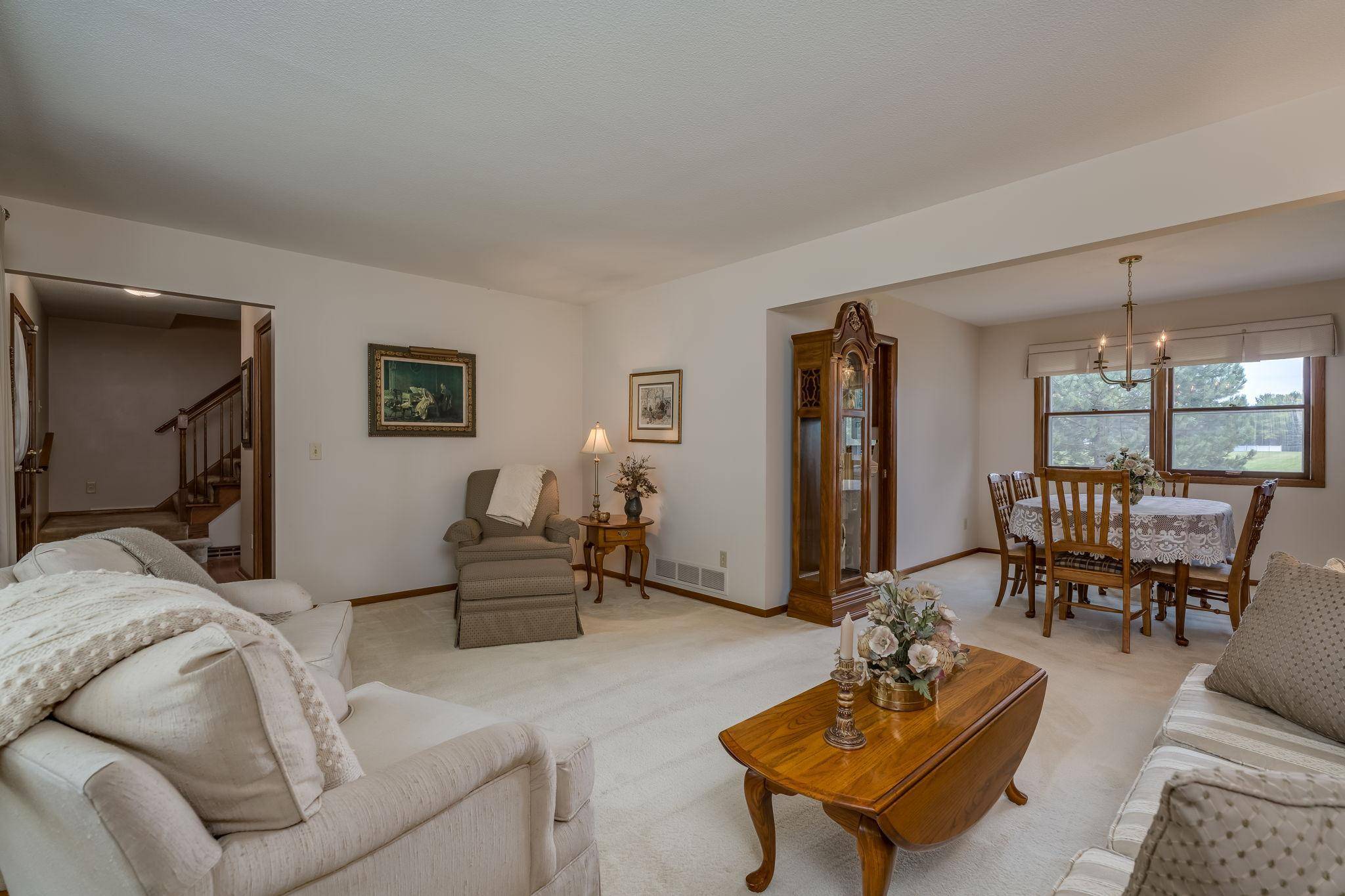 137 Marabou DR, Mankato, MN 56001