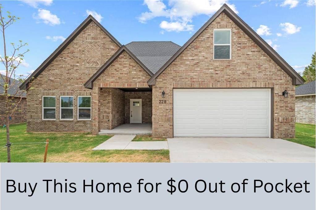 228 E Abbot LN, Mustang, OK 73064