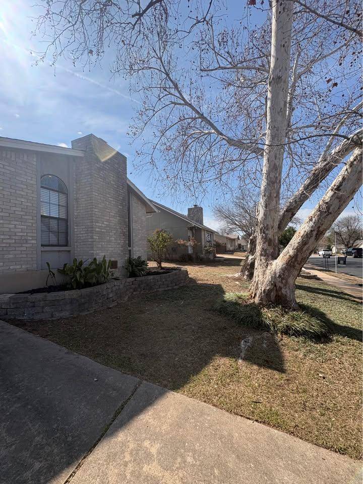 4009 Hillside DR, Round Rock, TX 78681