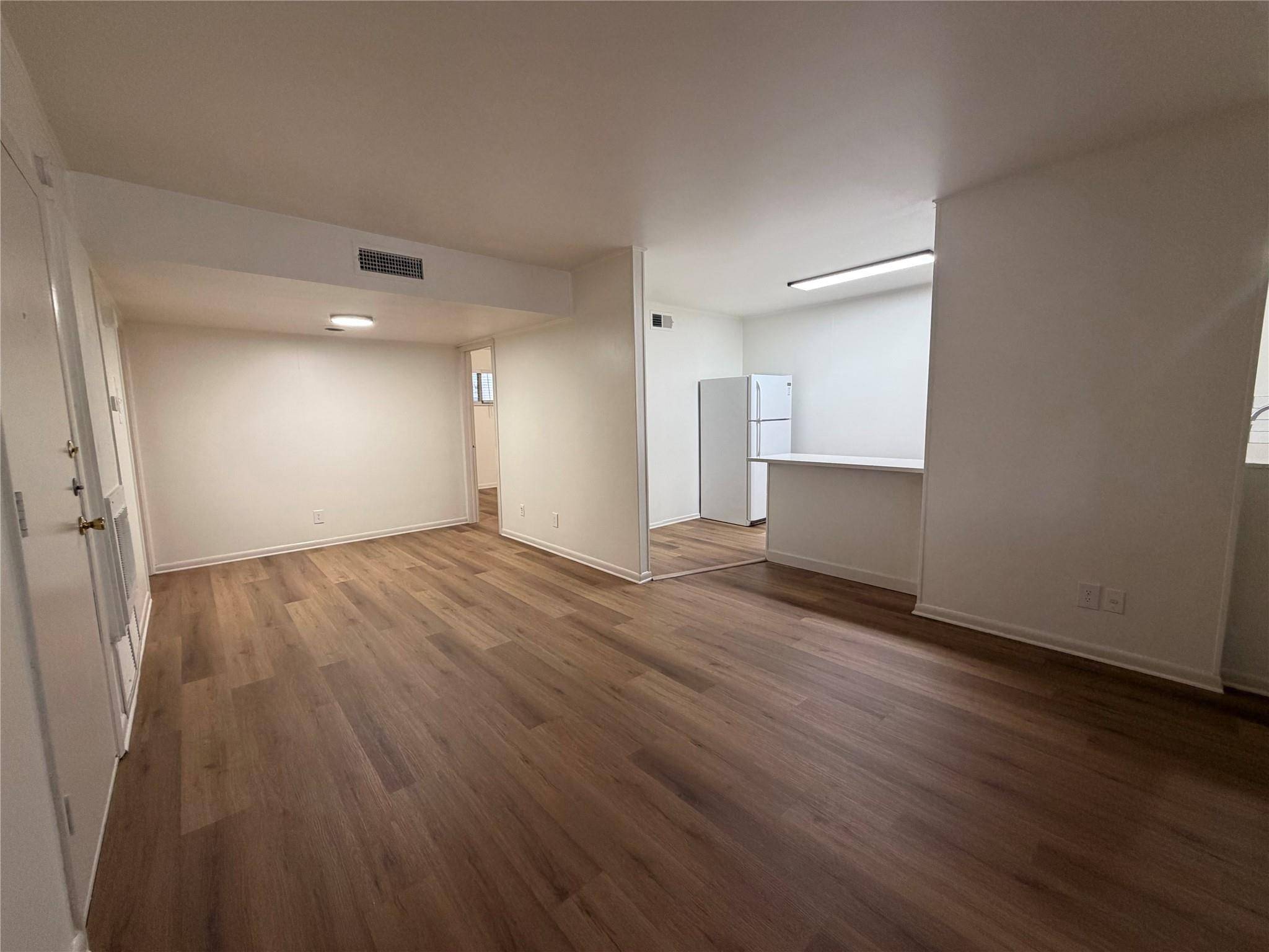3304 Red River ST #208, Austin, TX 78705