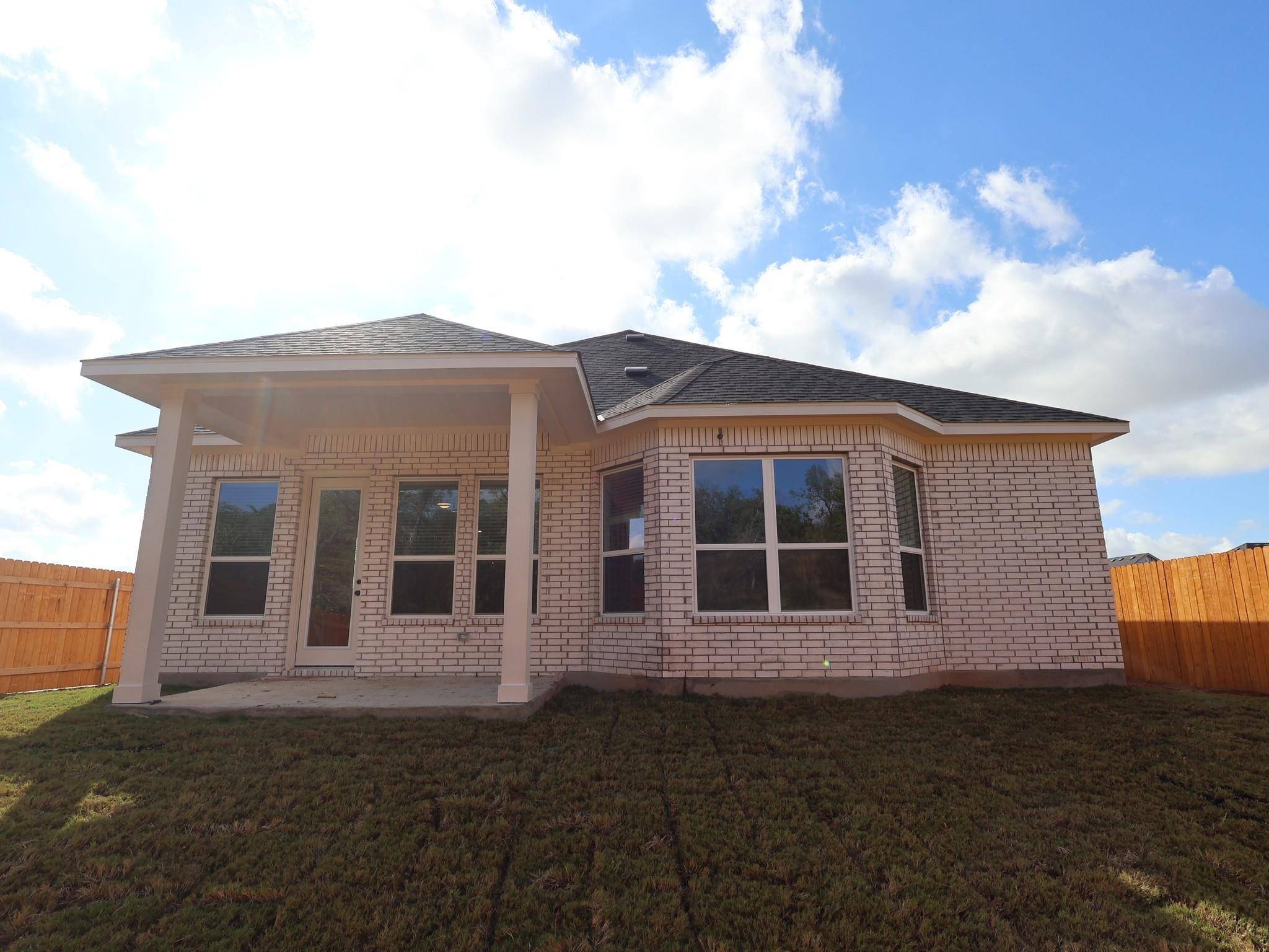296 Champ Ave, Buda, TX 78610