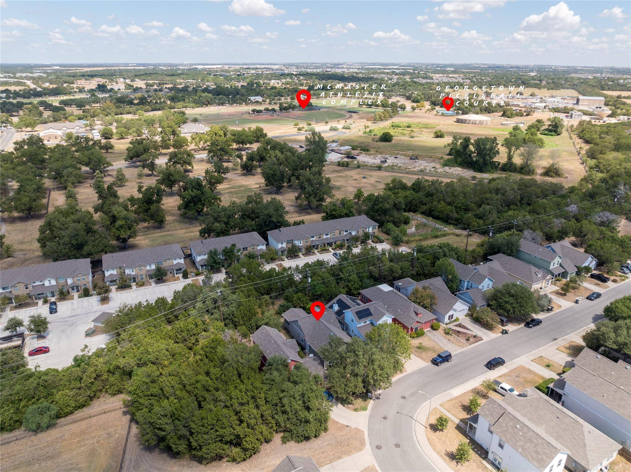 1320 E 3rd ST, Georgetown, TX 78626