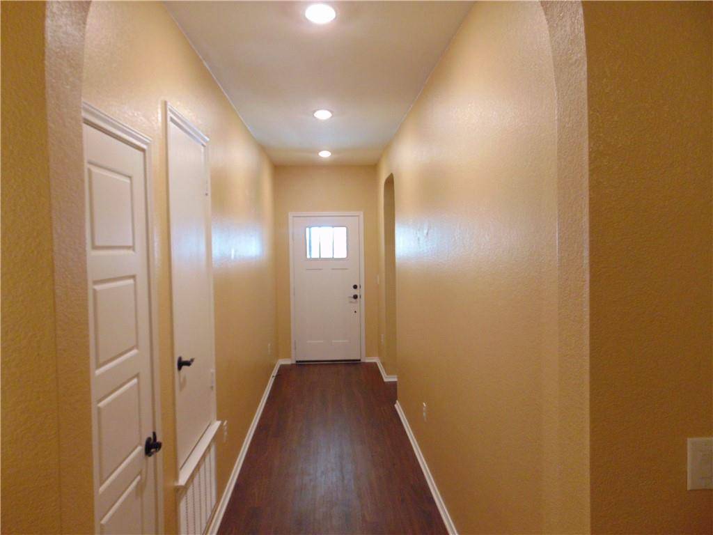 6201 Conestoga Wagon WAY, Del Valle, TX 78617