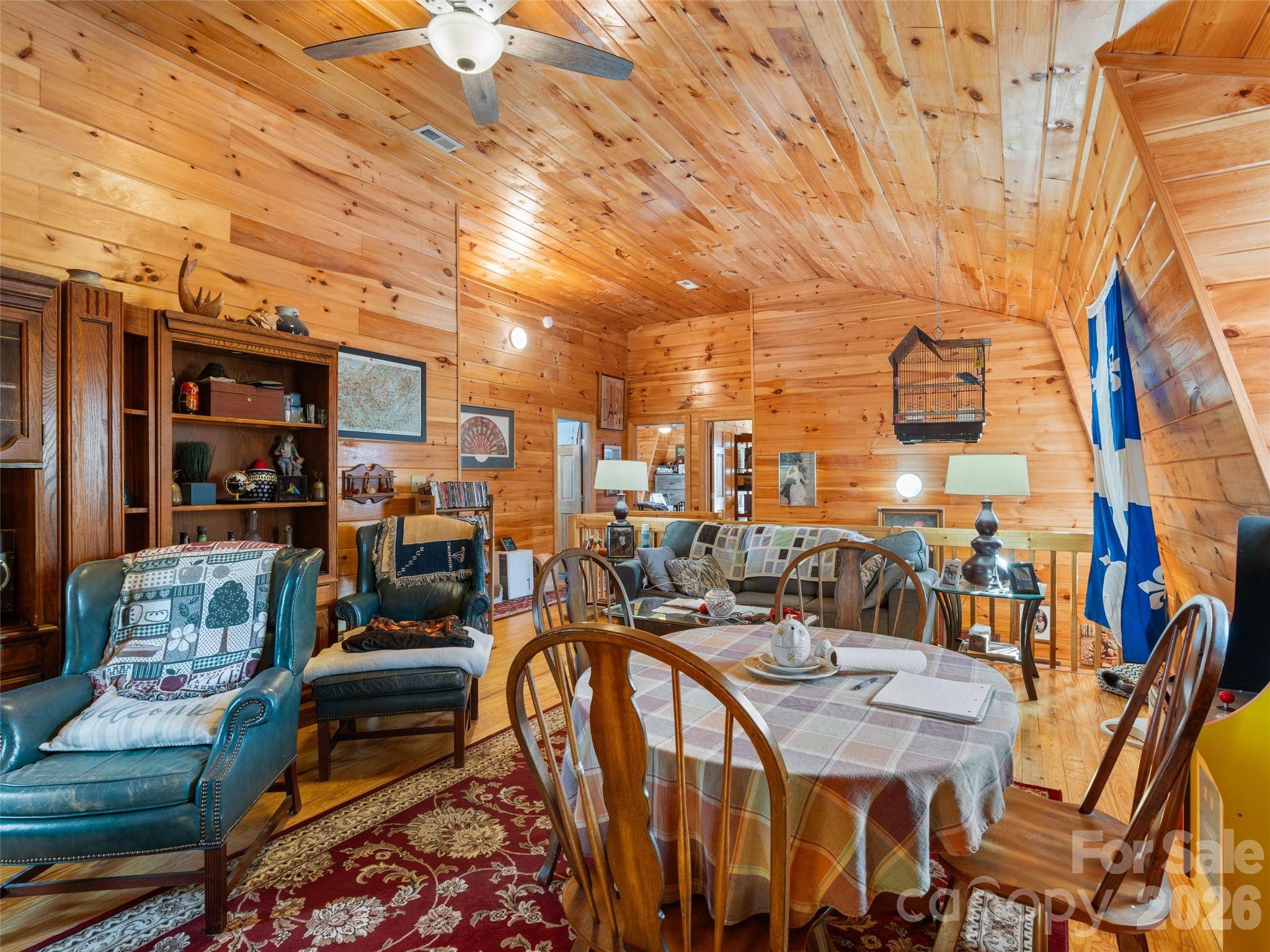 252 Idylwild LN, Black Mountain, NC 28711