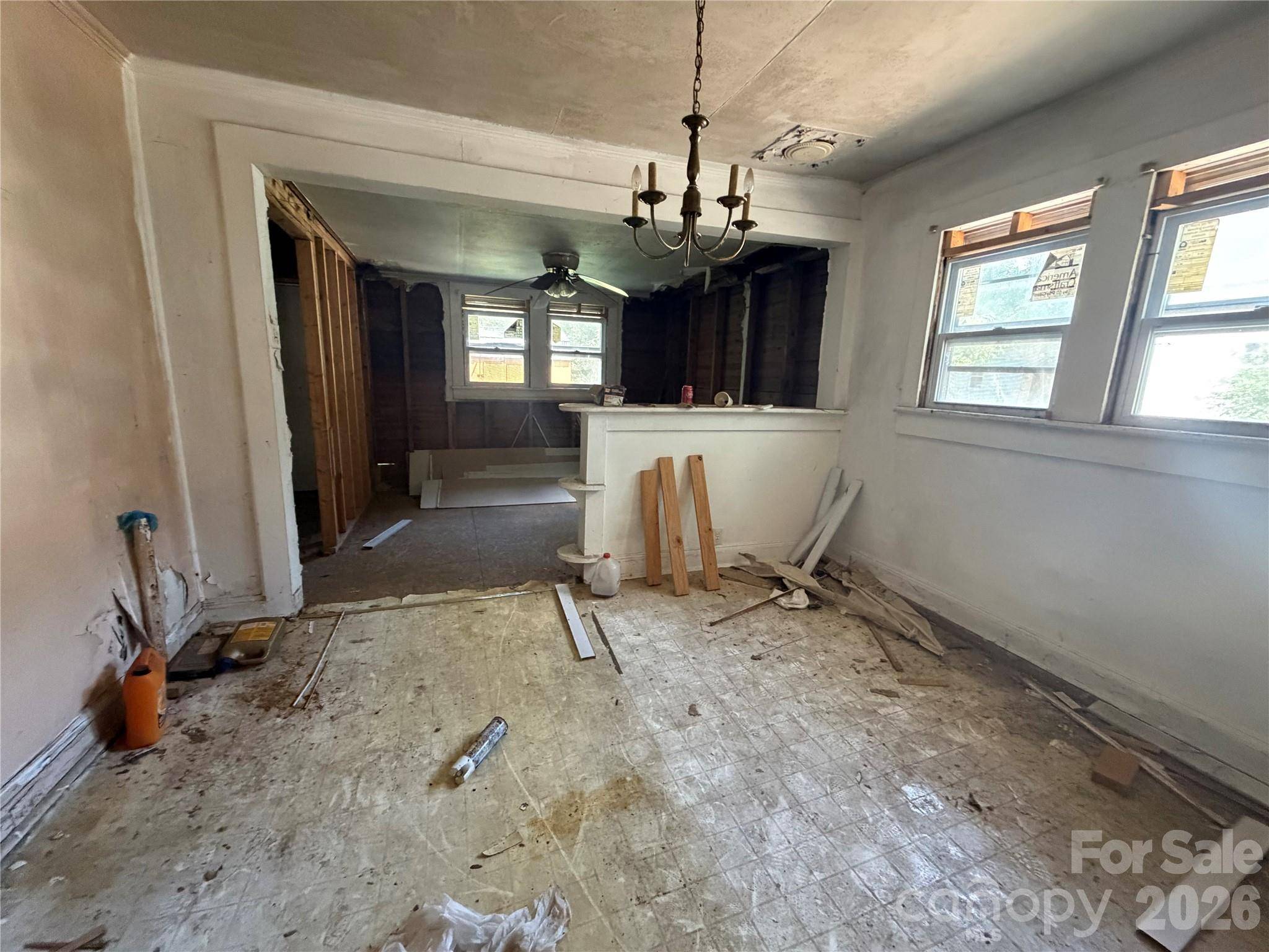 813 N Long ST, Salisbury, NC 28144