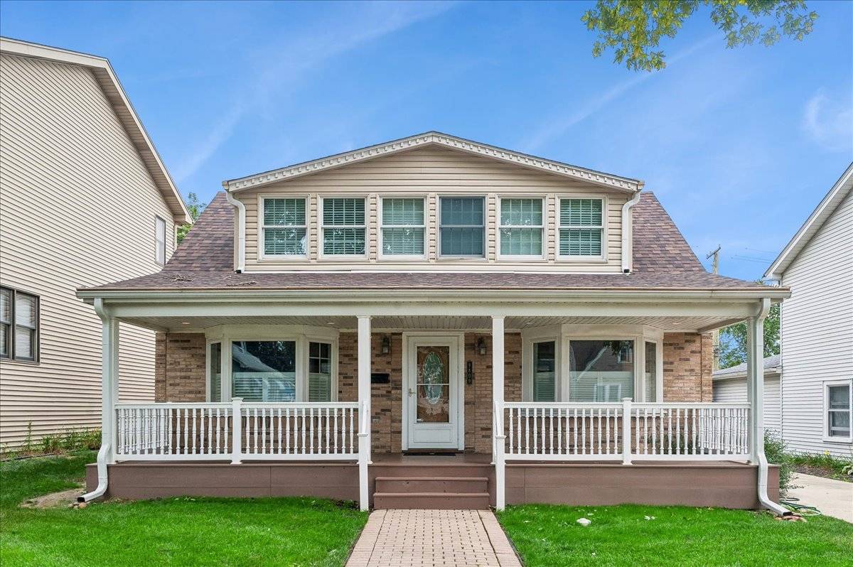 9809 S 54th AVE, Oak Lawn, IL 60453