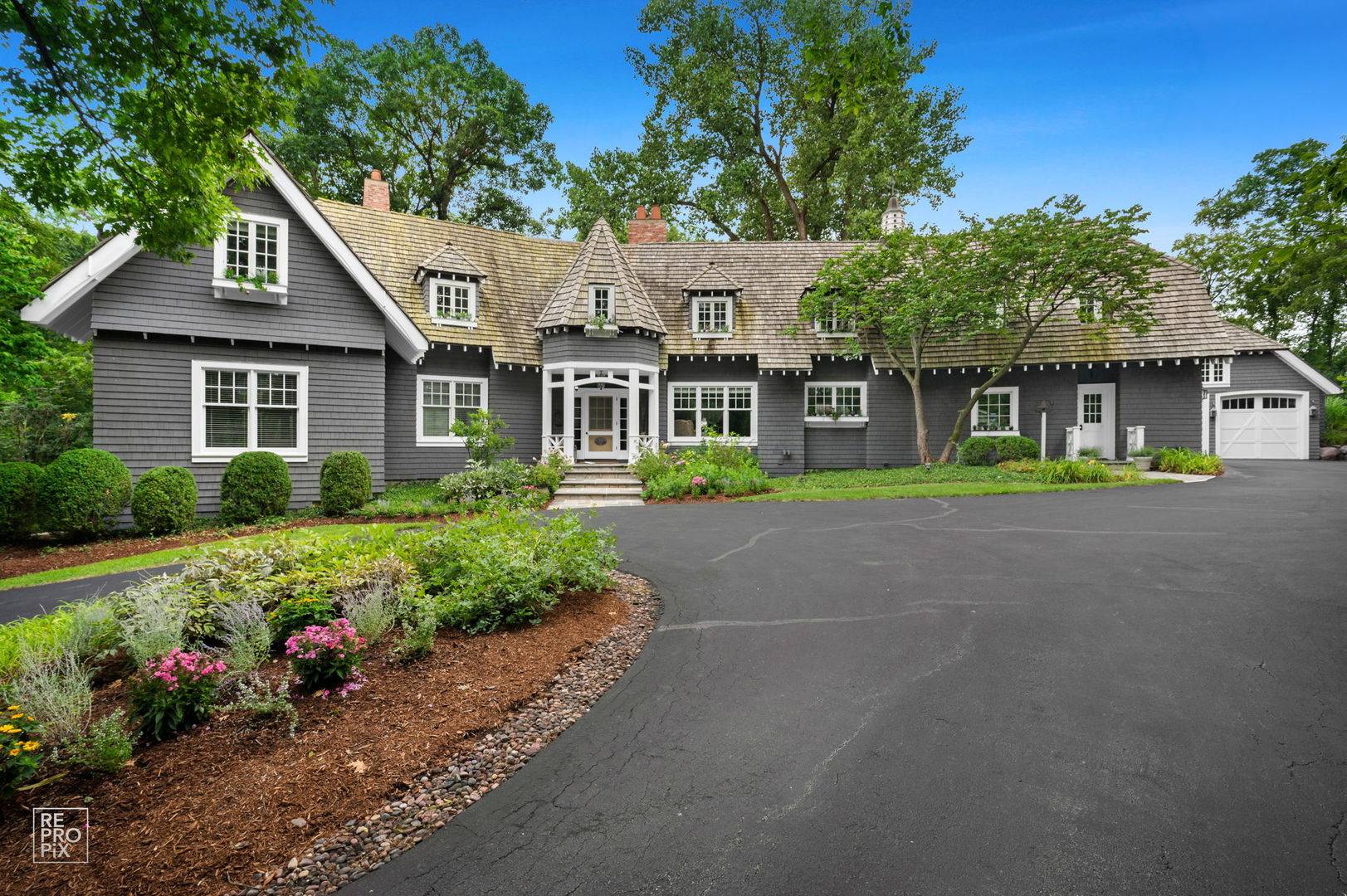 3404 ADAMS RD, Oak Brook, IL 60523
