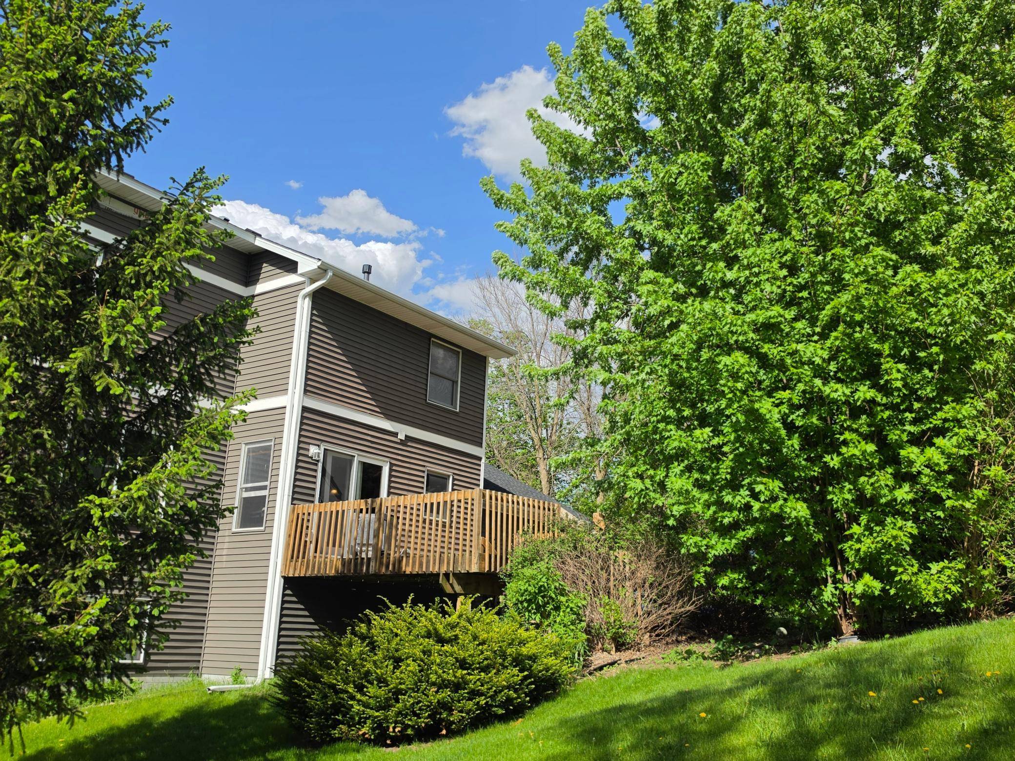 210 10th ST SE, New Prague, MN 56071