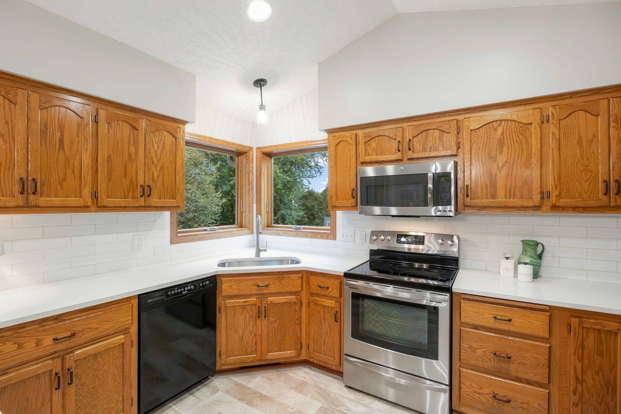3908 143rd ST W, Rosemount, MN 55068