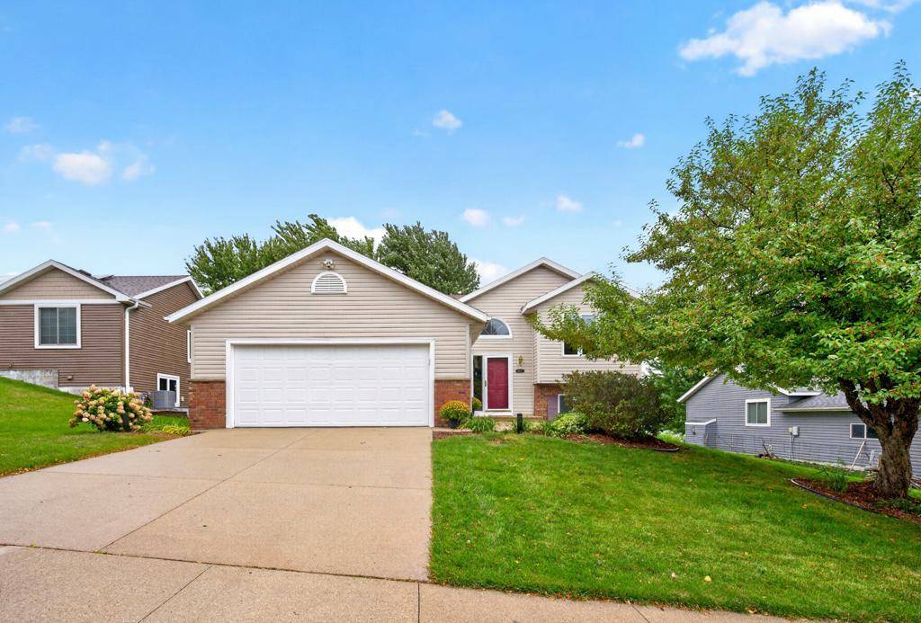 4523 5th ST NW, Rochester, MN 55901