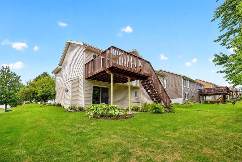 4523 5th ST NW, Rochester, MN 55901