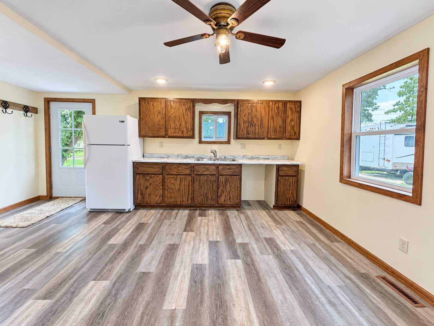 106 South ST W, Eagle Bend, MN 56446