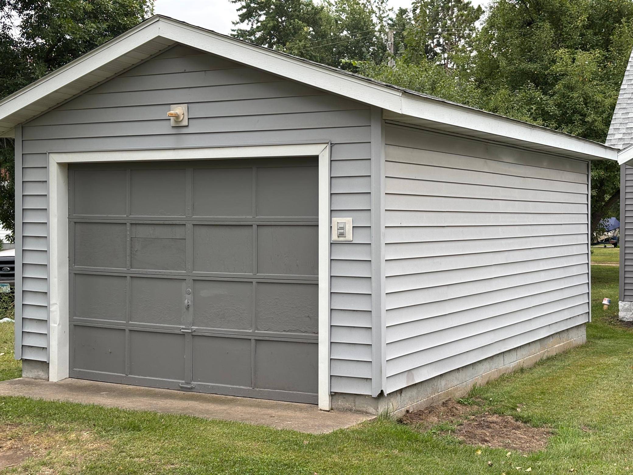 106 South ST W, Eagle Bend, MN 56446