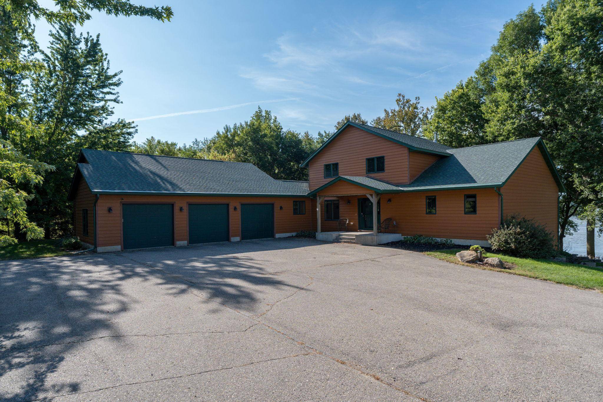 26047 Island RD, Cleveland, MN 56017