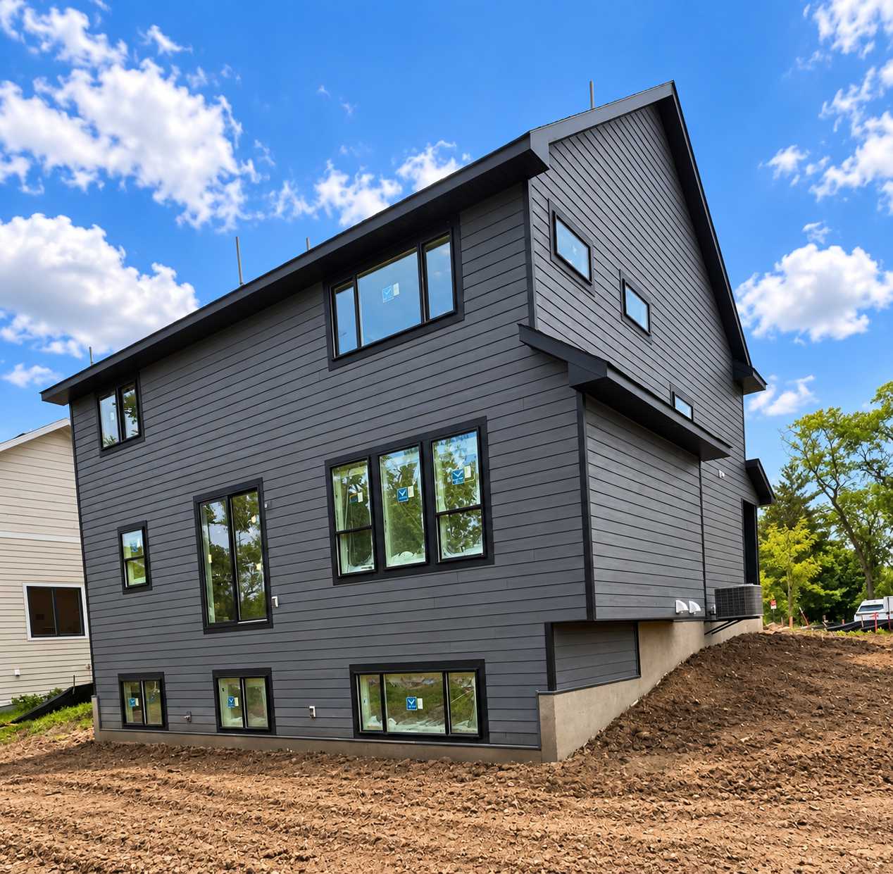621 Kraewood DR, Northfield, MN 55057