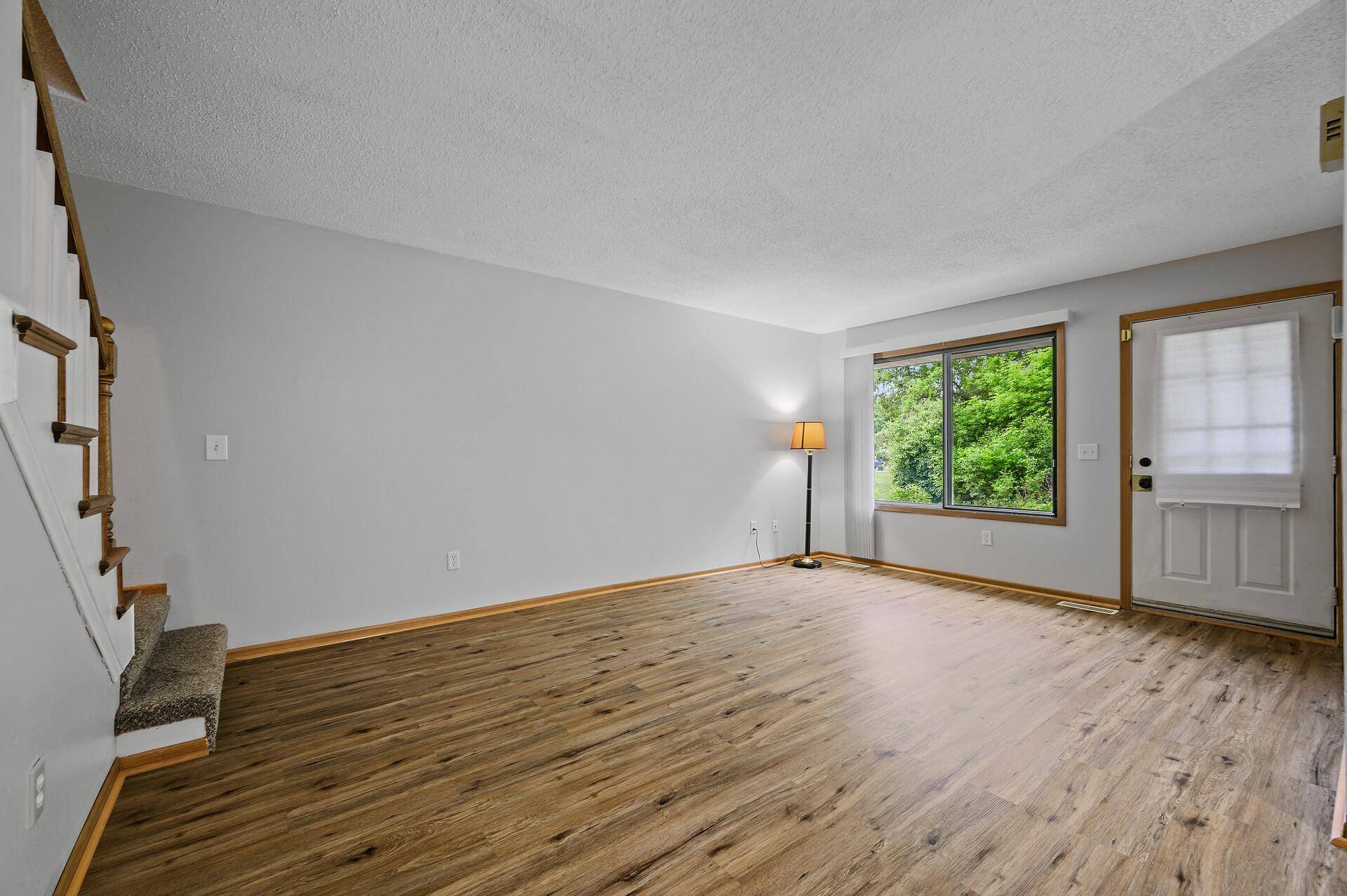 7553 Wedgewood WAY N, Maple Grove, MN 55311