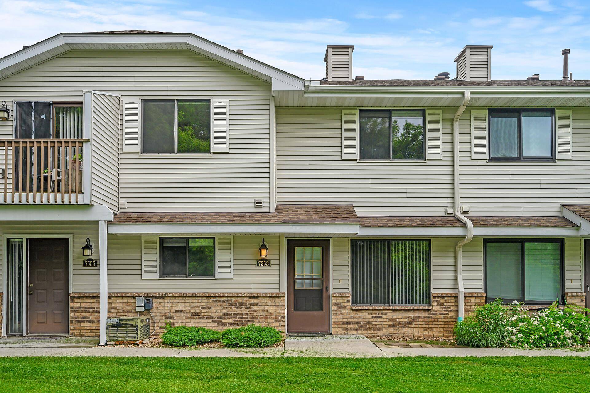 7553 Wedgewood WAY N, Maple Grove, MN 55311