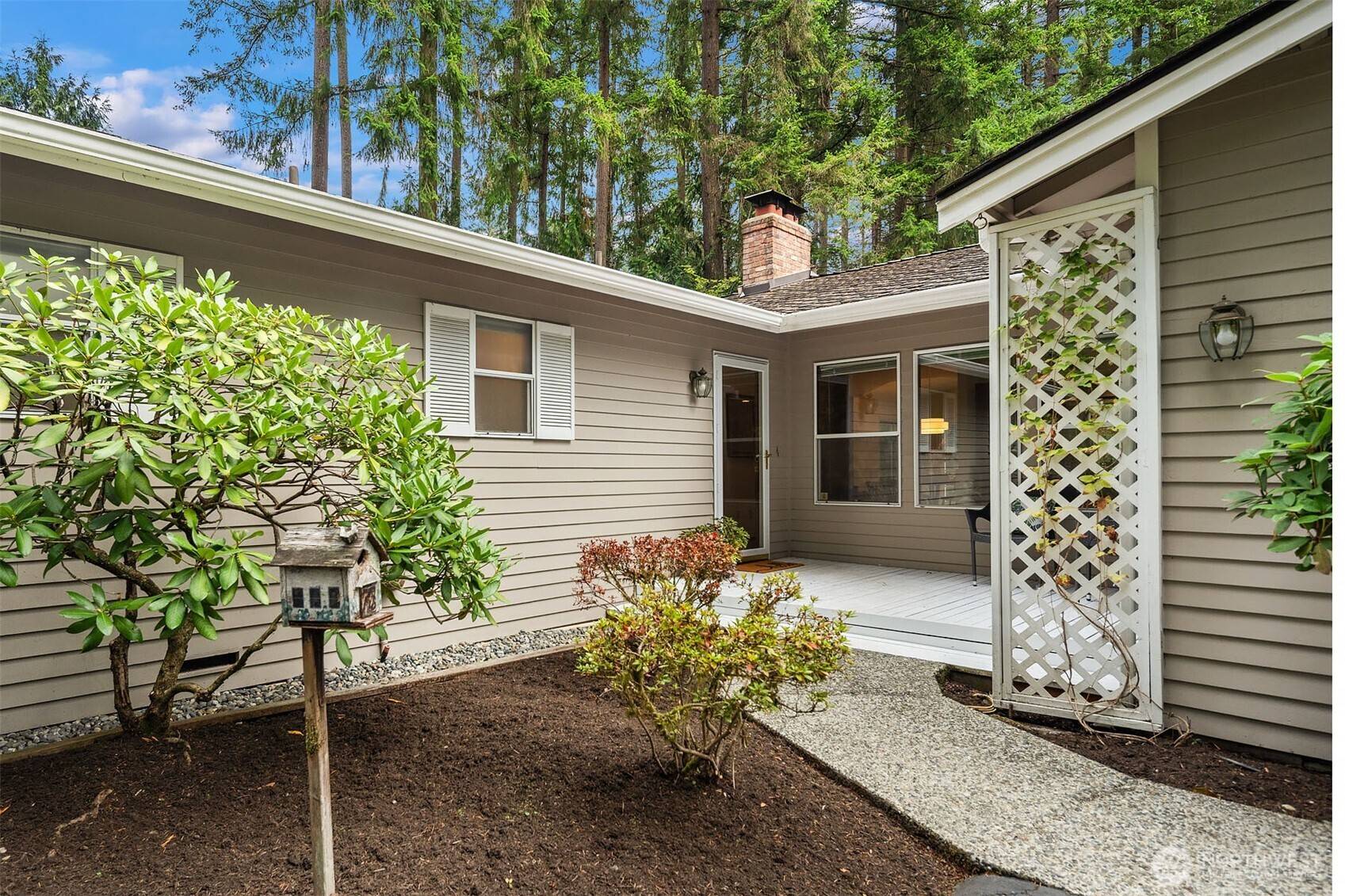 15955 Avondale RD NE, Woodinville, WA 98072