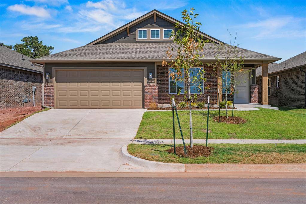 8717 Spruce ST, Edmond, OK 73003