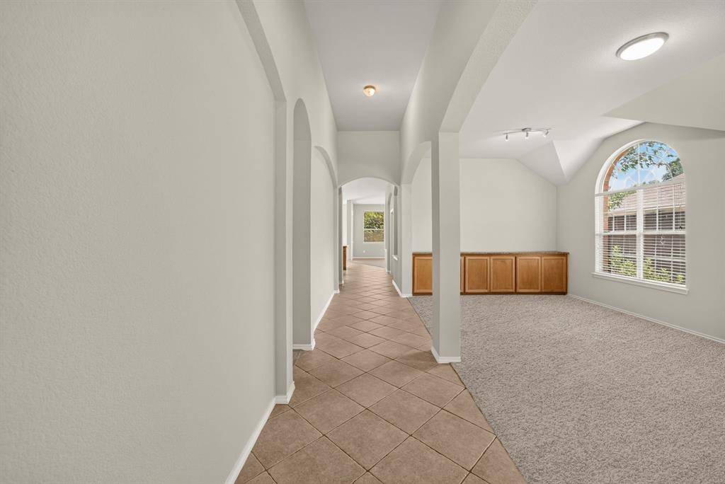 9761 Snowberry Drive, Frisco, TX 75035
