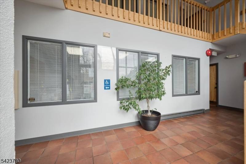 495 Union Ave, Middlesex Boro, NJ 08846