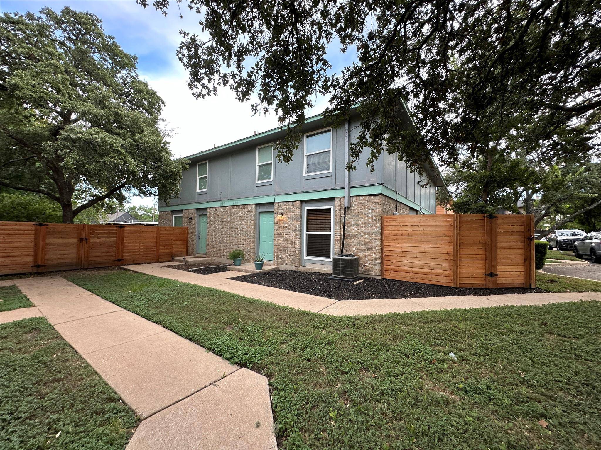 6003 Cougar DR #D, Austin, TX 78745