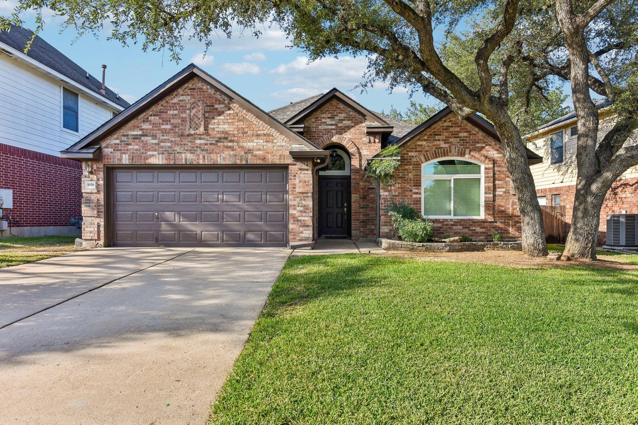 5958 Salcon Cliff DR, Austin, TX 78749