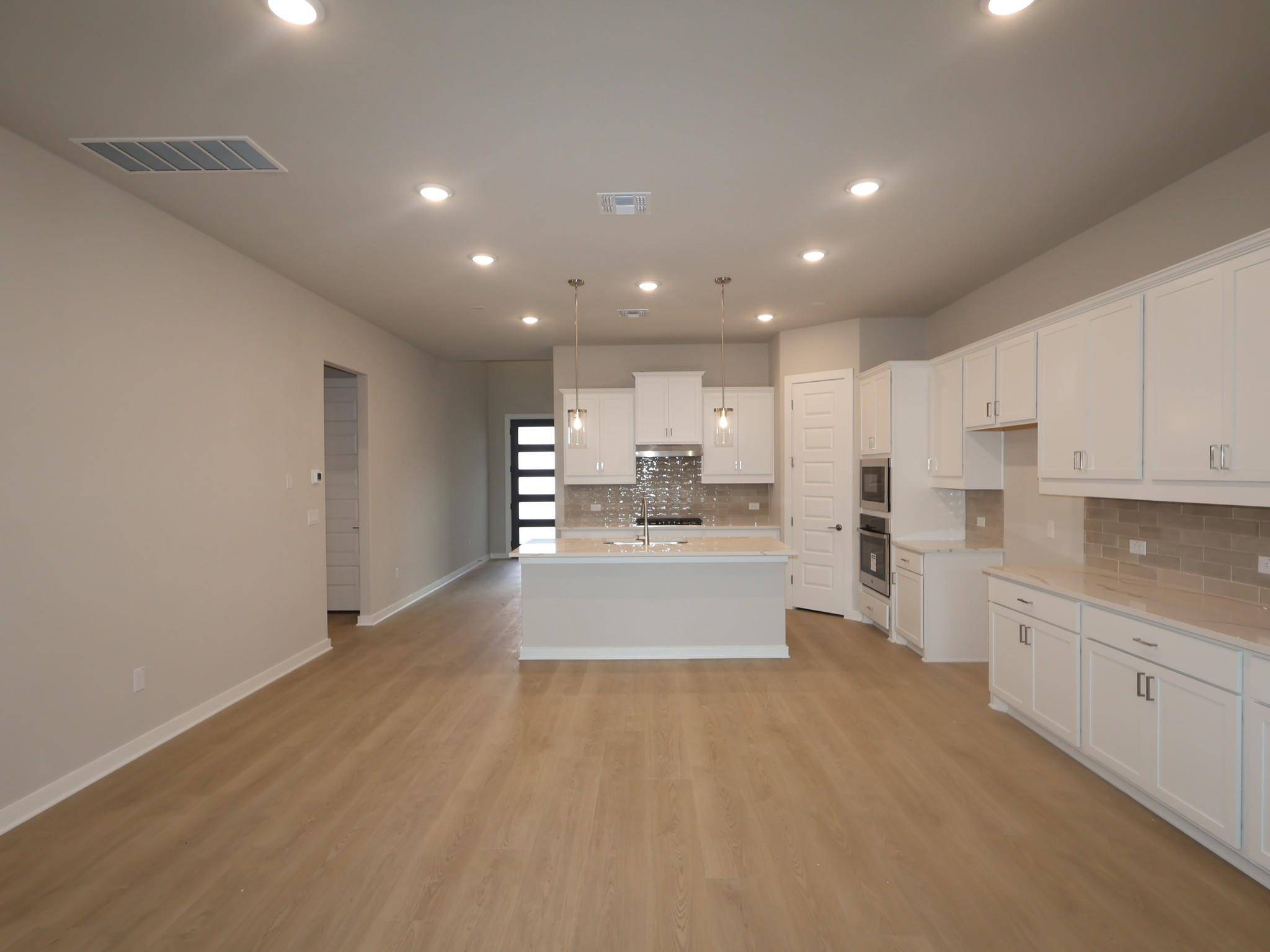 821 Purmela ST, Leander, TX 78641