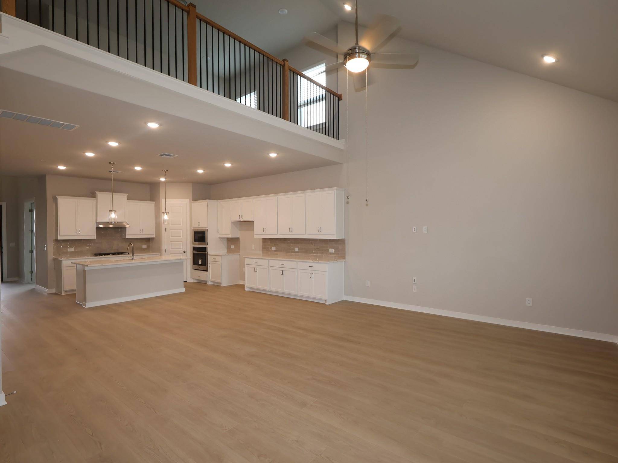 821 Purmela ST, Leander, TX 78641