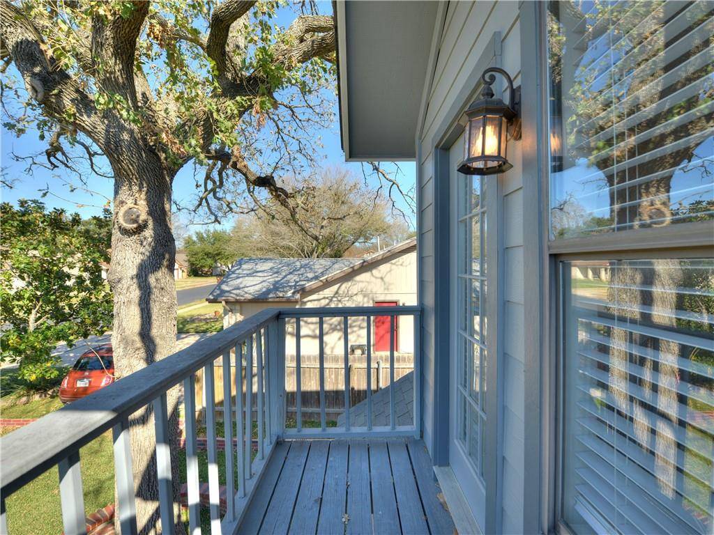1707 Brokenshoe DR, Round Rock, TX 78681