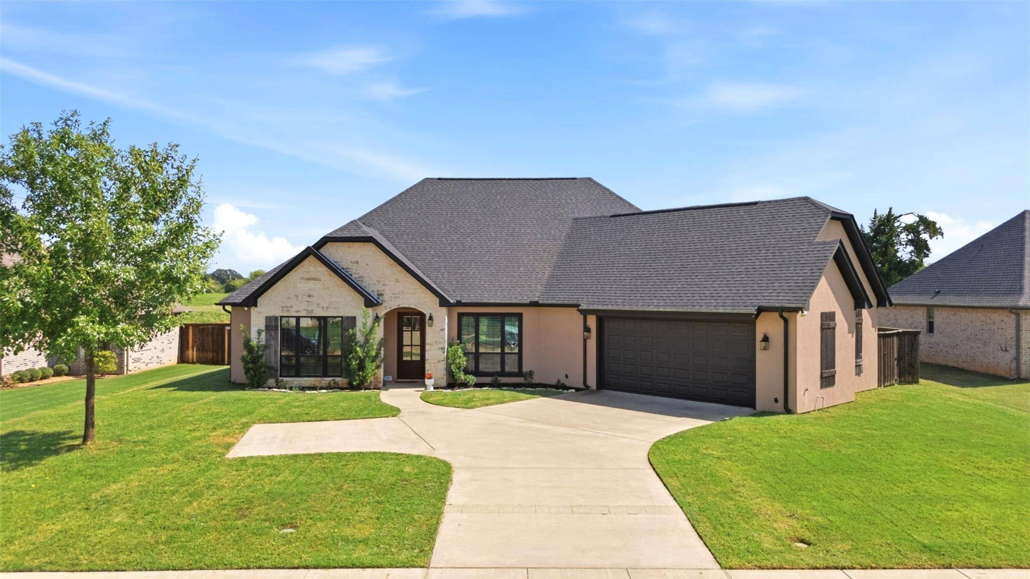 264 Heritage WAY, Bullard, TX 75757