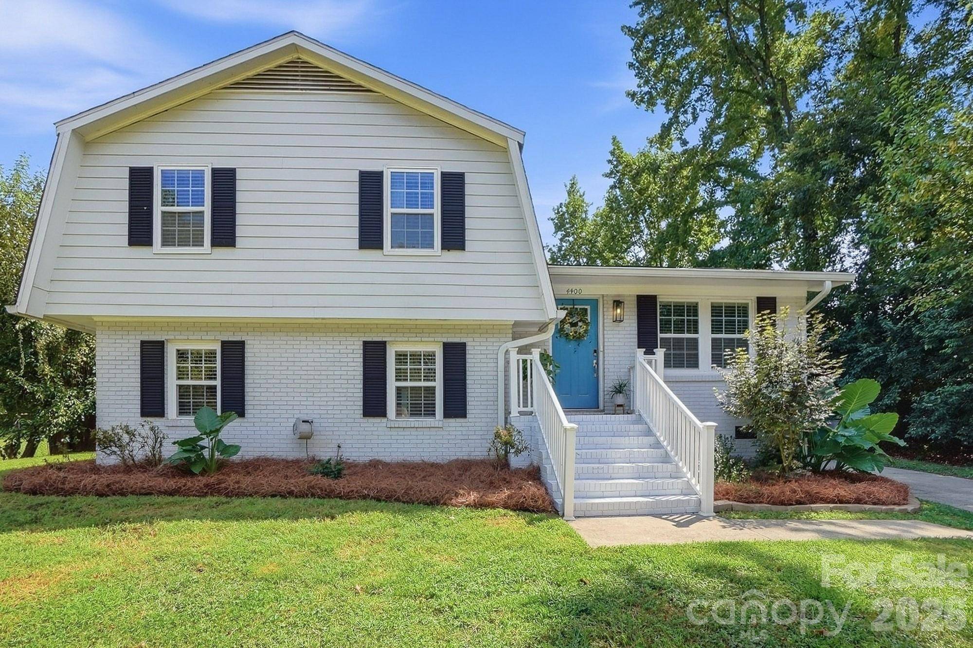 4400 Strangford AVE, Charlotte, NC 28215