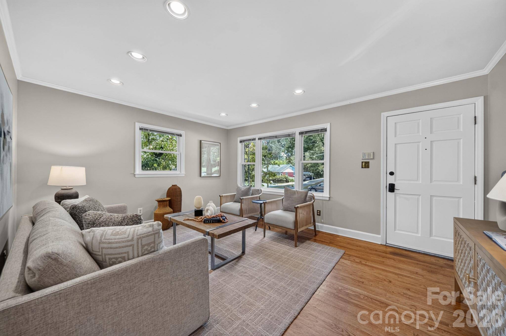 7601 Woodstream DR, Charlotte, NC 28210