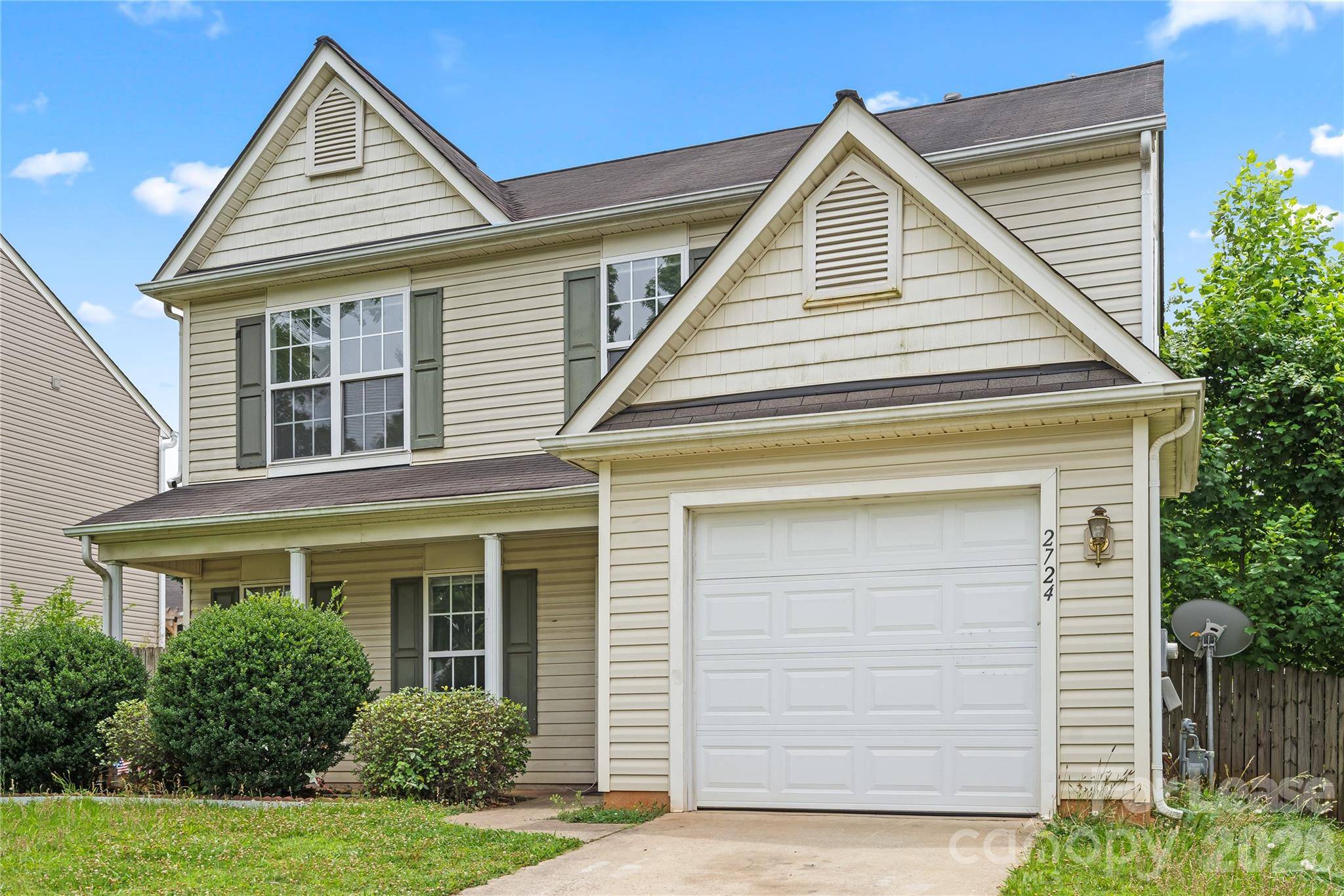 2724 Mulberry Pond DR, Charlotte, NC 28208