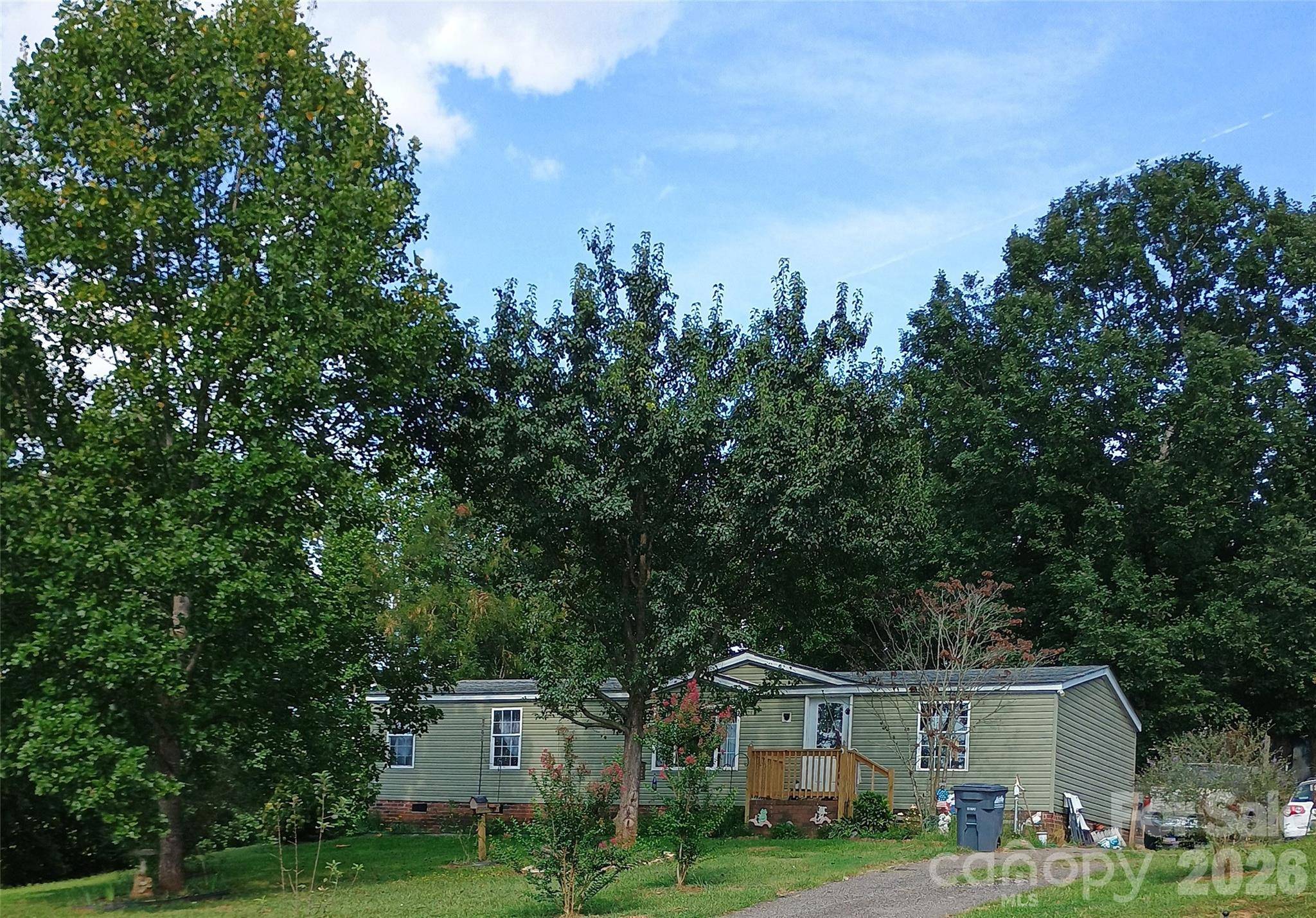 115 Anderson Acres DR, Harmony, NC 28634