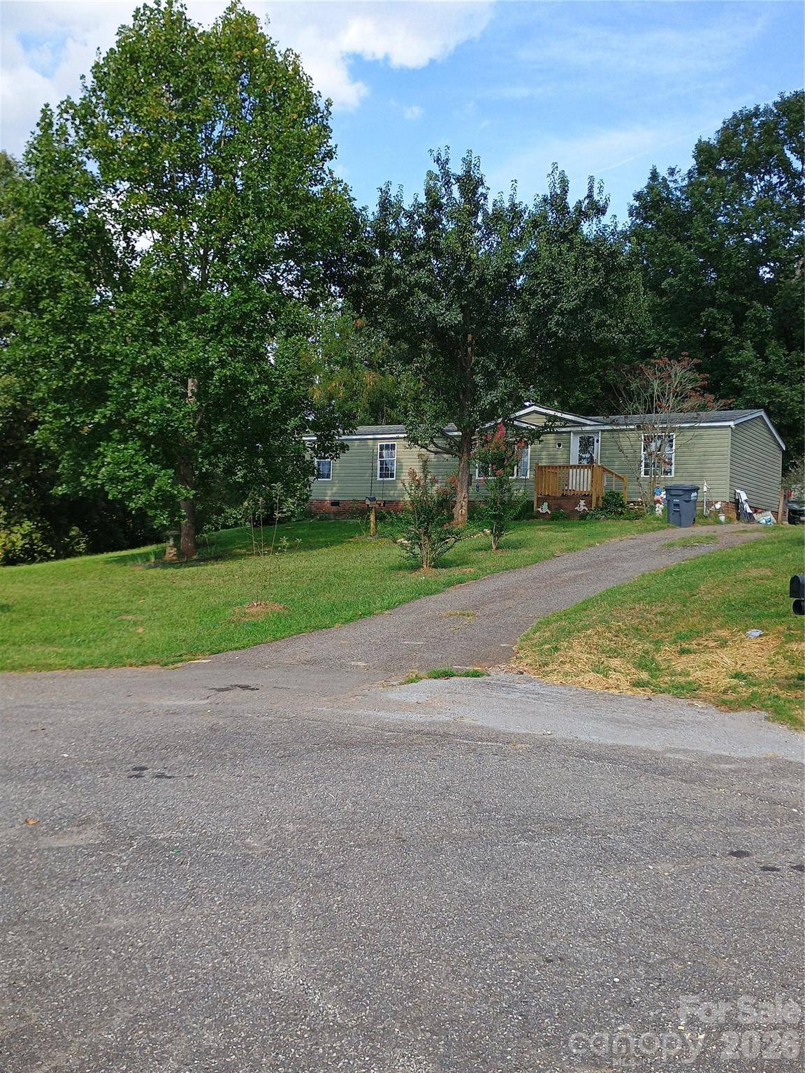 115 Anderson Acres DR, Harmony, NC 28634