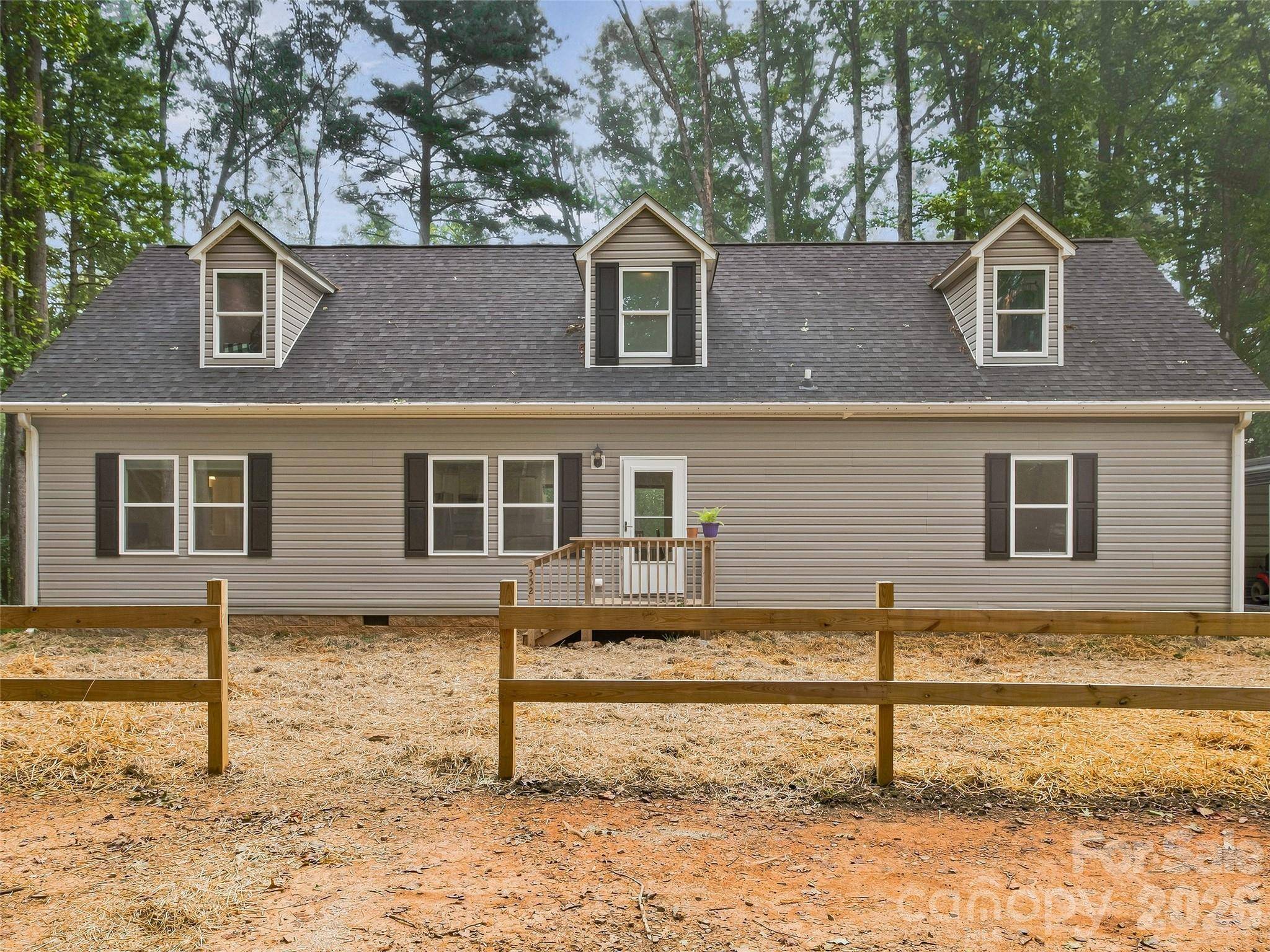 552 Bass Lake DR, Pisgah Forest, NC 28768