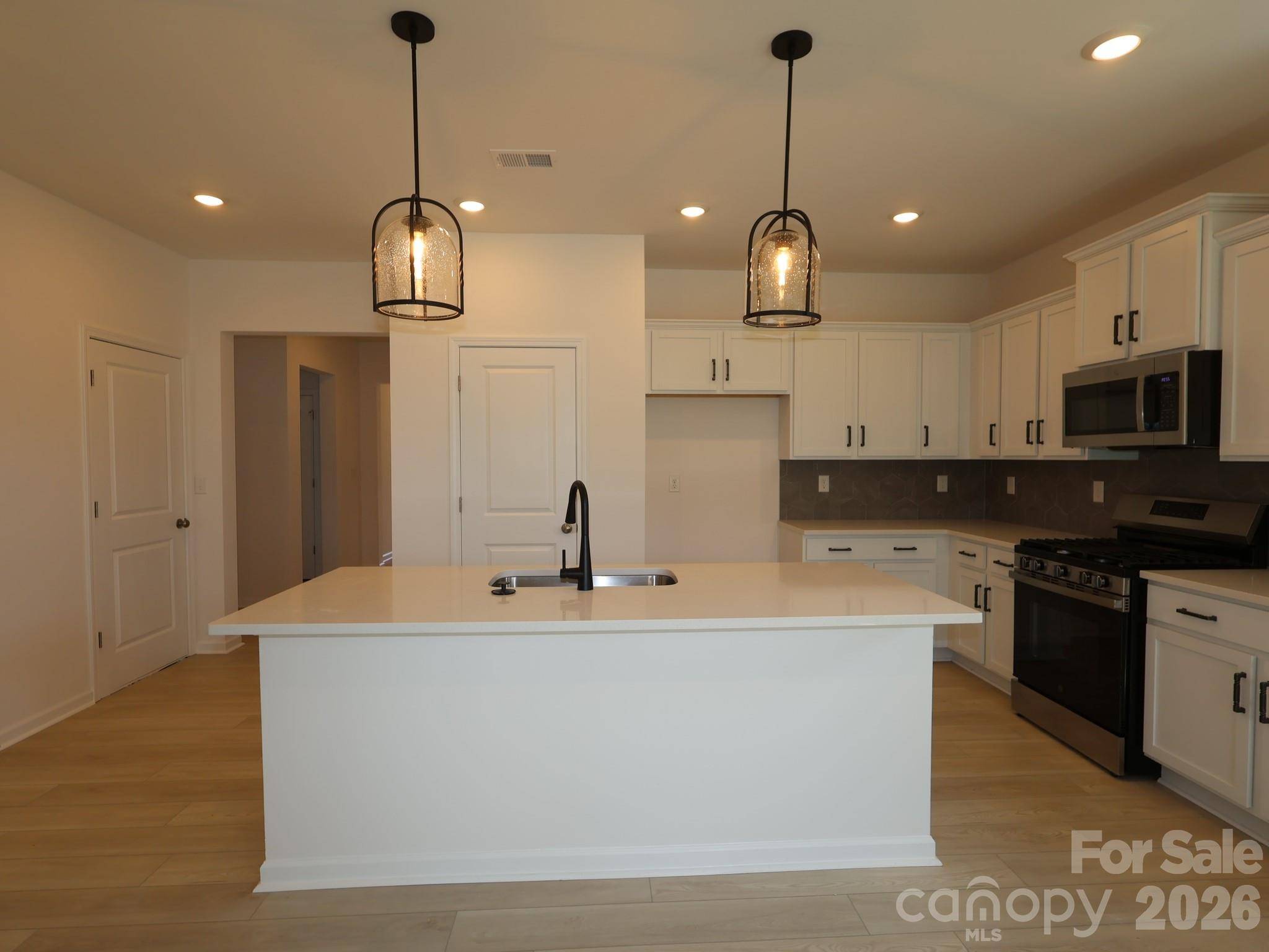 2026 Uplands RD, Sherrills Ford, NC 28673