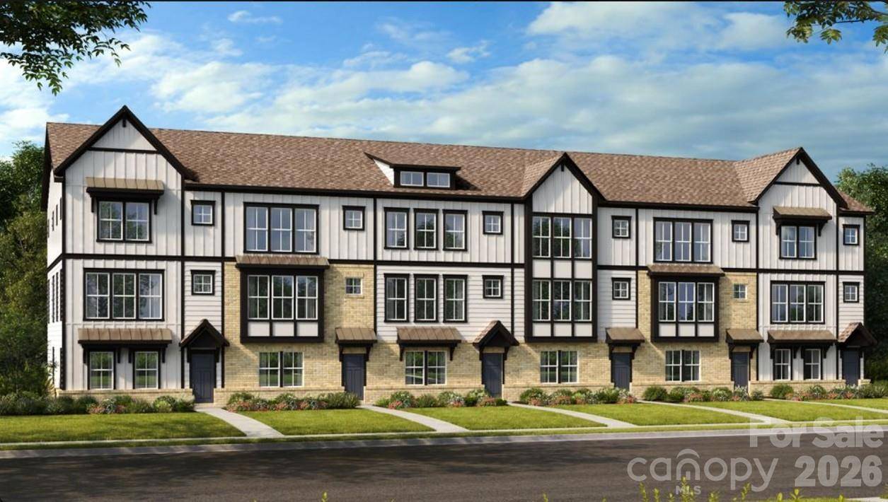 2125 Hawksworth LN, Charlotte, NC 28262