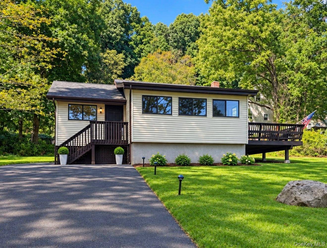 46 Lake Shore DR, Mahopac, NY 10541