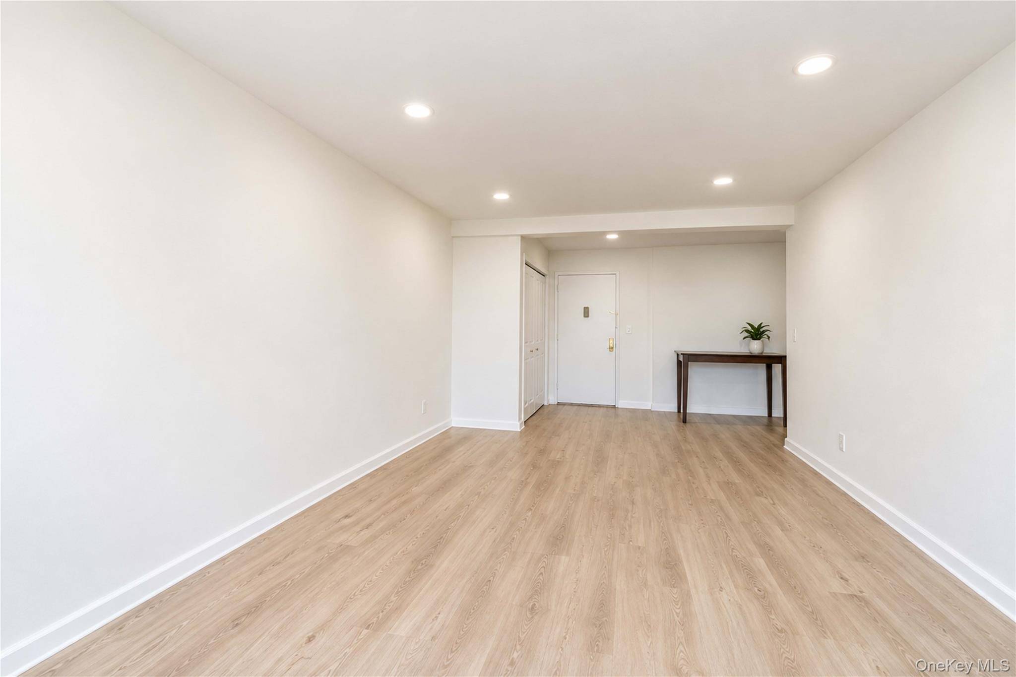 145 Lincoln AVE #6x, Staten Island, NY 10306