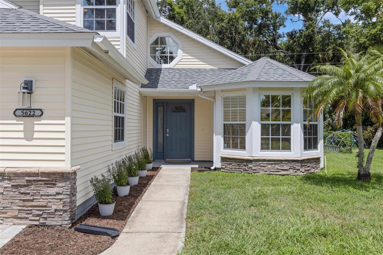 5622 29TH STREET CIR E, Bradenton, FL 34203