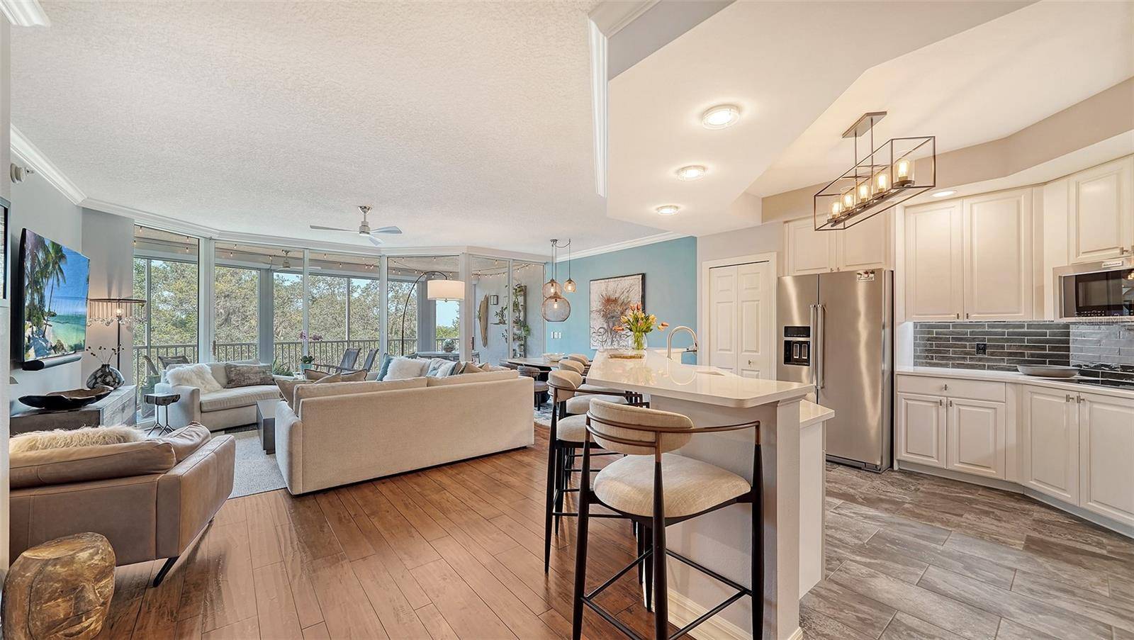 401 N POINT RD #303, Osprey, FL 34229